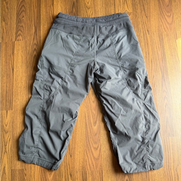 🍋 Lululemon Studio Crop *No Liner - Picture 3 of 6